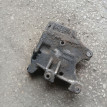 Кронштейн компрессора кондиционера Lancer 9 Mitsubishi i оригинальный номер MR360566