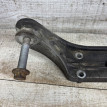 Кронштейн заднего редуктора Land Rover Freelander Land Rover Freelander оригинальный номер 6527110600
