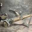 Стеклоподъемник передний левый Toyota Hilux Surf Toyota Hilux Surf оригинальный номер 8572089102