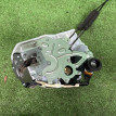 Замок боковой двери Toyota Sienta 2015-2022 6930052081, задний левый Toyota Sienta 