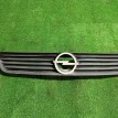 Решетка радиатора Opel Astra 