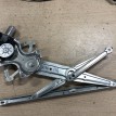Стеклоподъемник передний правый Toyota Camry VIII (XV70)  оригинальный номер 69801-52140