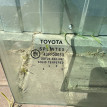 Стекло передней правой двери Toyota Avensis T250 Toyota Avensis 
