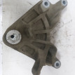 Кронштейн опоры кпп Opel Astra J Opel Astra оригинальный номер 13248663