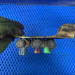 Клапан вакуумный Toyota Hilux 4Runner 2 3VZ 3.0 91 Toyota 4runner оригинальный номер 2570165021