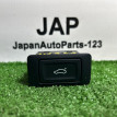 Кнопка багажника Audi Q5 2013 Audi Q5 