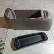 Подлокотник Toyota Prius оригинальный номер 5891247010
