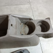 Подлокотник Toyota Prius оригинальный номер 5891247010