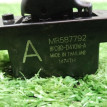Кнопка стеклоподъемника задняя Mitsubishi Mitsubishi i оригинальный номер MR587792
