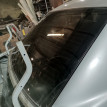 Стекло заднее кузовное Mazda 2 оригинальный номер GE6L63930B