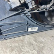 Диффузор радиатора Volvo S40 оригинальный номер 8240543, 6G918C607MG