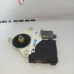 Моторчик стеклоподъемника  пер лев Volkswagen golf Volkswagen Golf Plus оригинальный номер 5M1337401K