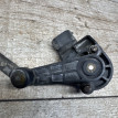 Датчик клиренса задний Jeep Grand Cherokee WK2 Jeep Cherokee оригинальный номер 68164814ab