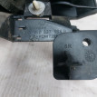 Уголок двери внутренний правый Volkswagen Golf Mk5 Volkswagen Golf оригинальный номер 1KO837994B