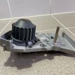 Помпа Renault Megane II 2007 г Renault 20 оригинальный номер FCR210408