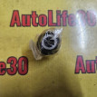 Сайлентблок заднего рычага Mitsubishi Diamante оригинальный номер MR131913