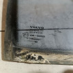 Стекло кузова заднее левое глухое Volvo 740 