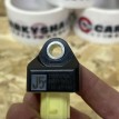 Датчик удара Toyota Hilux VIII – пикап двойная кабина  оригинальный номер 89831-0K040