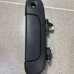 Ручка двери передняя правая Mazda 323 2001 г. Mazda 2 