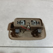 Плафон салонный Nissan Cefiro оригинальный номер 264302Y000