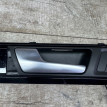 Накладка задней левой двери Touareg NF FL с ручкой Volkswagen Touareg оригинальный номер 7p6867419