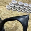 Уплотнитель стекла передней левой двери Jetour Dashing  оригинальный номер F16-6107111