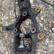 Кулак поворотный правый Jeep Grand Cherokee 4 wk2 Jeep Cherokee оригинальный номер 68022632ad