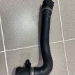 Патрубок системы охлаждения BMW 760LI 2004 г BMW 7er оригинальный номер 17127526616