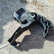 Кронштейн фар левый Renault Scenic II 2003-2009 Renault 20 оригинальный номер 8200137495