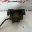 Суппорт передний правый Toyota Yaris 2005-2012 Toyota Yaris оригинальный номер 477300D070