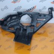 Кронштейн противотуманной фары правый Lexus RX270 Lexus RX 