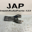 Ответная часть замка капота Volkswagen PASSAT Volkswagen Passat