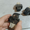 Кнопка стеклоподъемника Nissan Pulsar оригинальный номер 254110M010