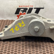 Кронштейн двигателя BMW 5er оригинальный номер 22 11 6 775 911, 22 11 6 775 911, 22116775911, 6775911, 22 32 6 872 625, 22326872625, 6872625, 22 11 6 788 421, 22116788421, 6788421, 22 11 6 795 240, 22116795240, 6795240, 22 11 6 789 223, 22116789223, 6789223