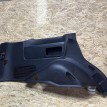Обшивка багажника нижняя левая Toyota Land Cruiser 200 Series  оригинальный номер 62520-60A20-С0