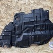 Защита двигателя правая Toyota Camry VII (XV50) Рестайлинг  оригинальный номер 51441-33180