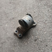 Опора двигателя левая Mitsubishi Lancer 9 Mitsubishi i оригинальный номер MR491557
