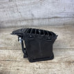 Дефлектор обдува салона Jeep Grand Cherokee WK2 L Jeep Cherokee оригинальный номер W90020402xx R