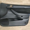 Обшивка двери передней правой Toyota Avensis 