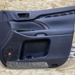 Обшивка двери передняя правая Toyota Highlander III (U50)  оригинальный номер 67610-0E320-C2