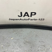 Уплотнение капота Audi Q3 2012 Audi Q3 
