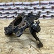 Поворотный кулак задний (цапфа), левый Toyota Camry VIII (XV70)  оригинальный номер 42305-33050