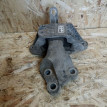 Подушка двигателя левая Opel Astra J A16XER Opel Astra оригинальный номер 13287955