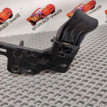 крюк капота Skoda Fabia оригинальный номер 5J0 823 480 C