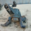 Подушка двигателя правая Toyota Corolla Auris Toyota Auris оригинальный номер 1230522361