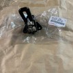 Крюк капота Toyota Land Cruiser 200 Рестайлинг 2  оригинальный номер 53550-60110