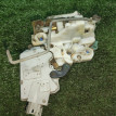 Замок двери правая передняя 805022F915 Nissan Primera Nissan Primera оригинальный номер 805022F915