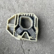 Кронштейн подушка радиатора Volkswagen Polo 1,6 мкпп Volkswagen Polo оригинальный номер 1K0121367P
