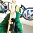 Плафон салонный левый Volkswagen Touareg 2006 Volkswagen Touareg 