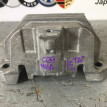 Опора кпп Mercedes-Benz A250 2014 Mercedes-Benz A-klasse 